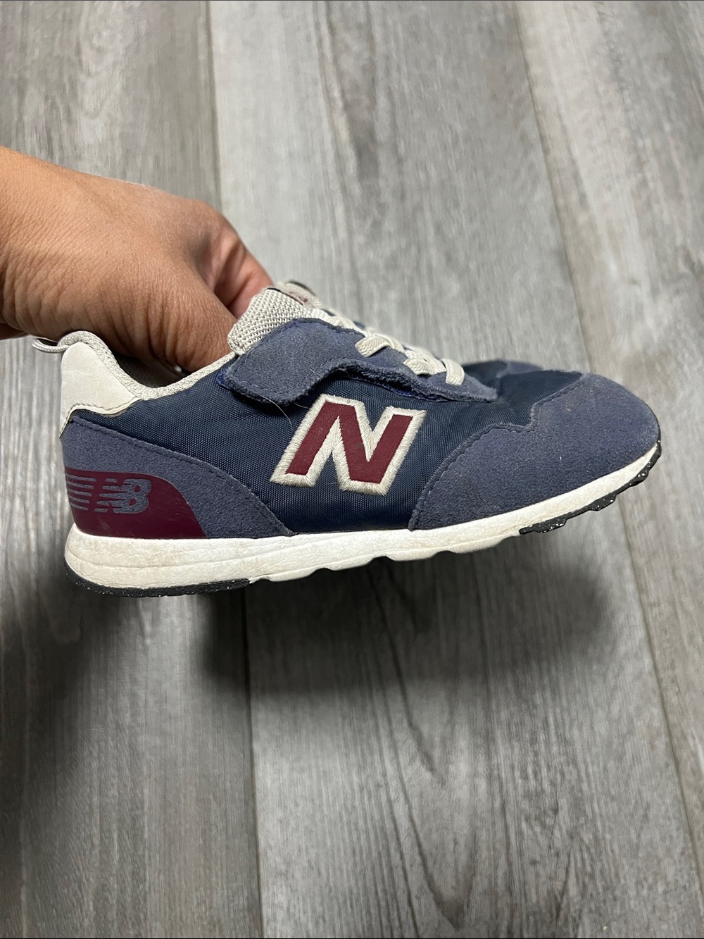 New balance lids navy blue 515 New-B sneakers / size 9